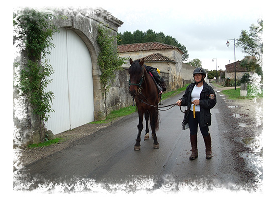 Cavalière venue à cheval!